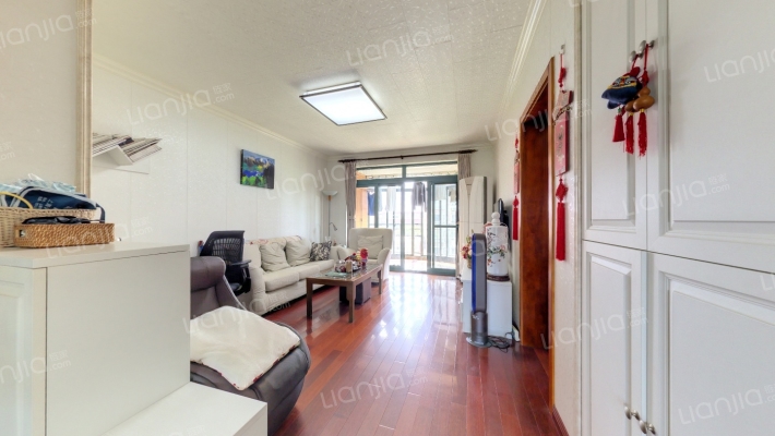 岭南雅苑二手房实景图