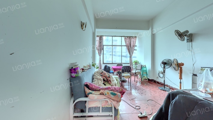 贵阳市燃气公司宿舍二手房实景图