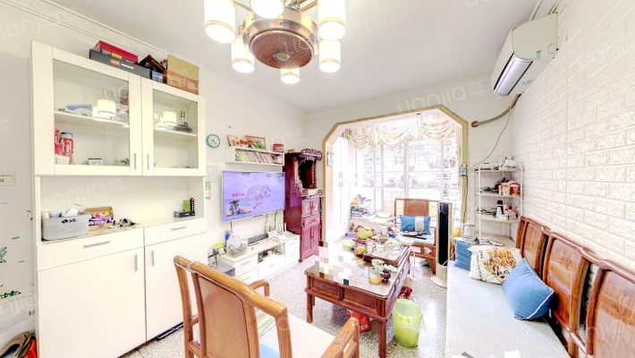 松柏嘉园二手房实景图