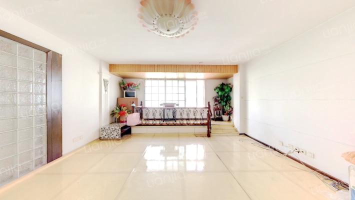 东方巴黎二手房实景图