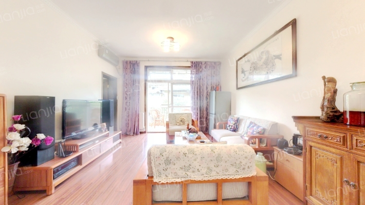 青城山水二手房实景图