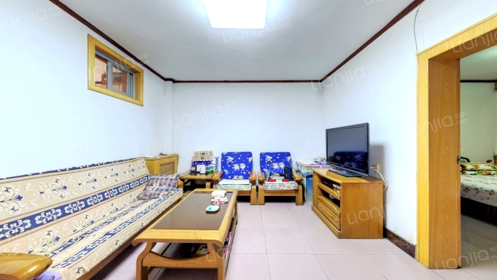 红专路生活小区(南小院)二手房实景图