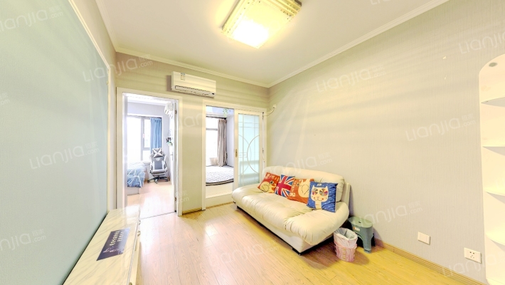 荣盛香榭兰庭一期二手房实景图