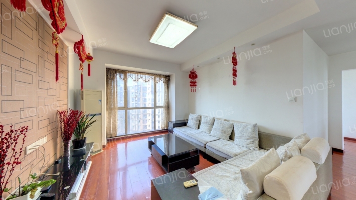 米兰映象二手房实景图