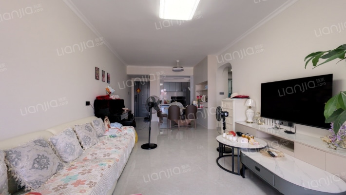 隆生鹿江花园二手房实景图