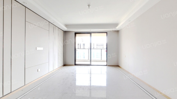 金茂滨湖名邸二手房实景图