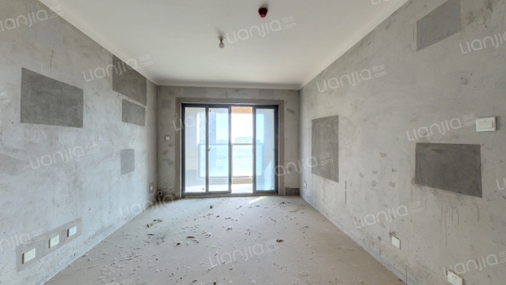 华辉秦淮湾二手房实景图