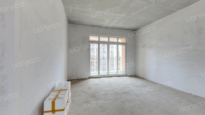 顺海花园二手房实景图