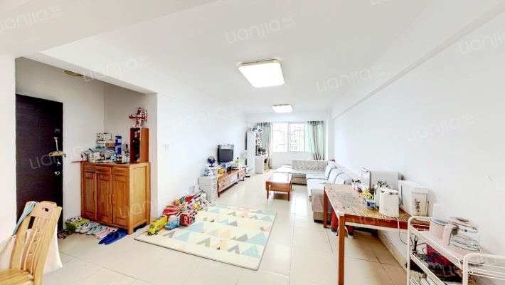 亚桥花园二手房实景图