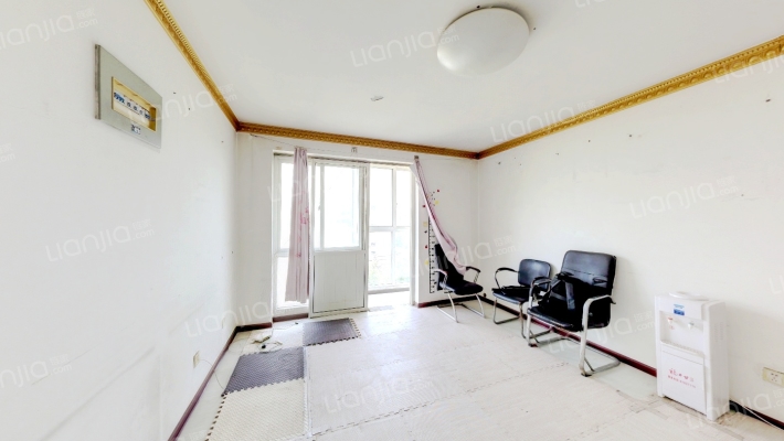 安联蓝水晶二手房实景图