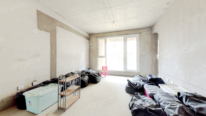 亿达第一郡五期二手房实景图