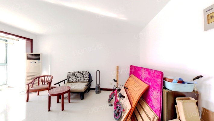 大丁佳苑南区二手房实景图