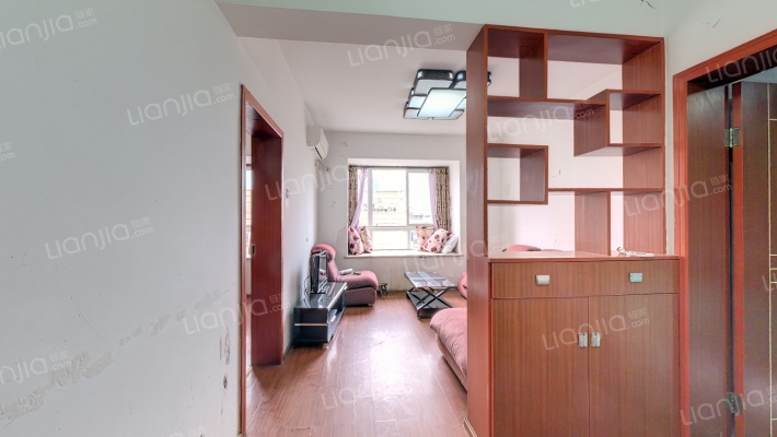 春秋名邸二手房实景图