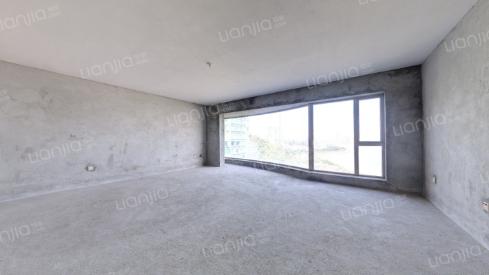 海湾半山二手房实景图