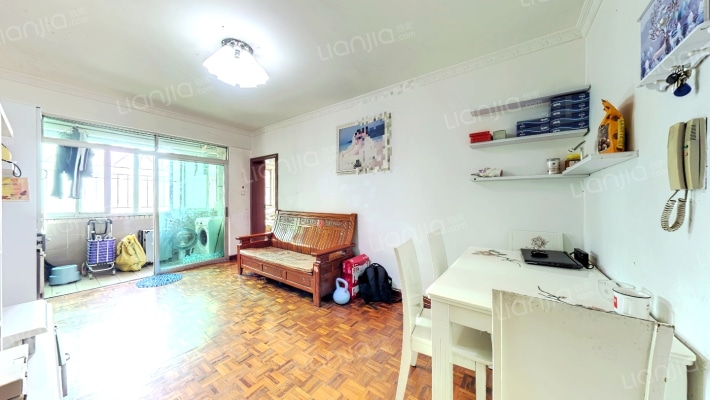 龙珠花园C区二手房实景图