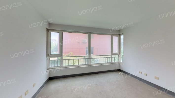 仁和梅苑四区二手房实景图