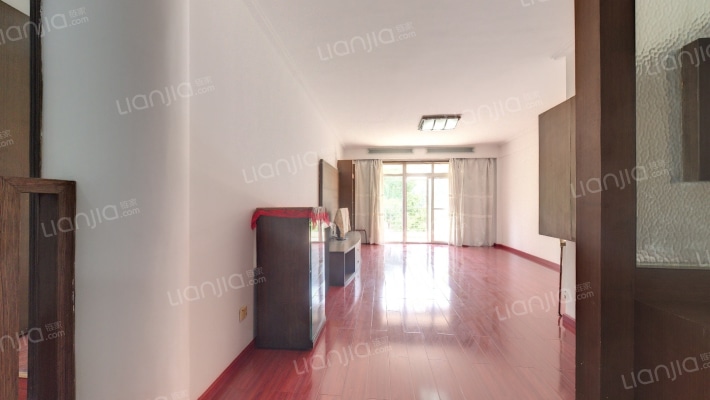 滨江苑一期二手房实景图