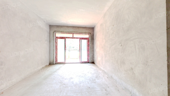 蟠龙龙蟠凤逸二手房实景图