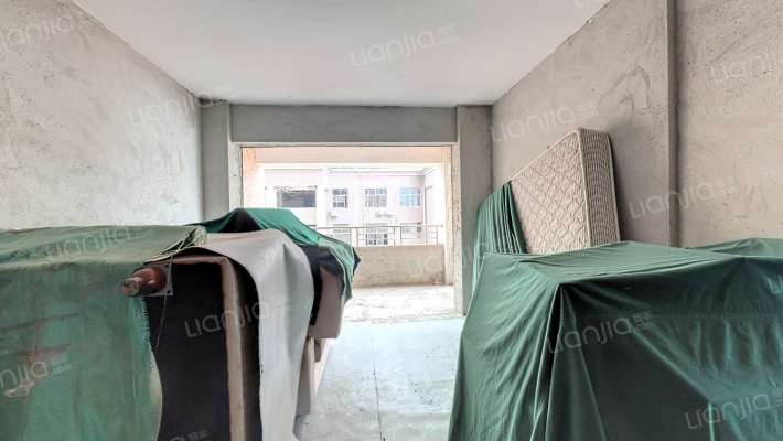 百安阁二手房实景图