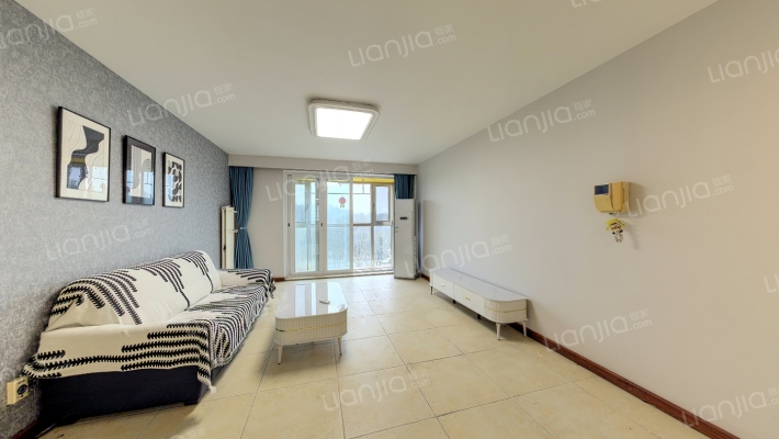 恋日绿岛二手房实景图