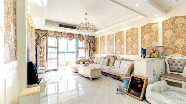 西部俊园二手房实景图