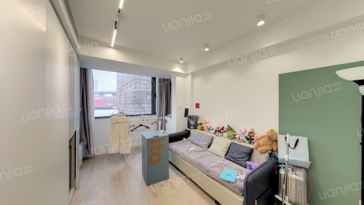 威海路163-169号二手房实景图