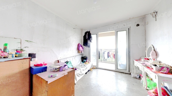 鸿景华庭二手房实景图