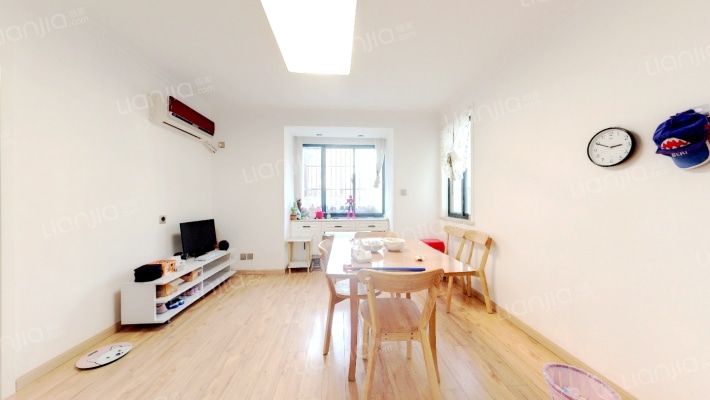 春江新城沁顺坊二手房实景图