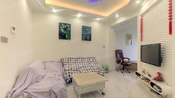 岭秀都江3期二手房实景图