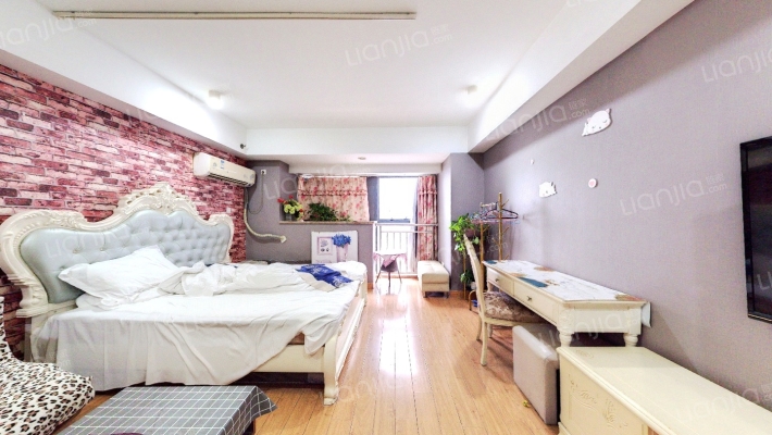 河西万达广场万达中心二手房实景图