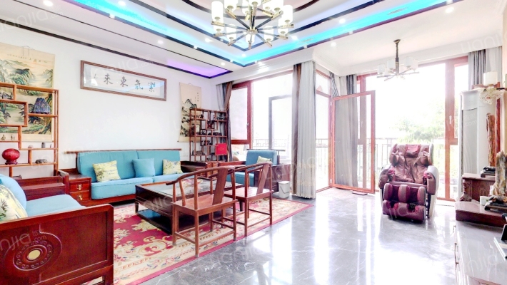 麓湖半山二期二手房实景图