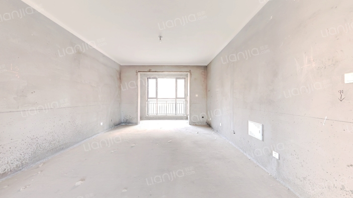 新田城湖光里二手房实景图