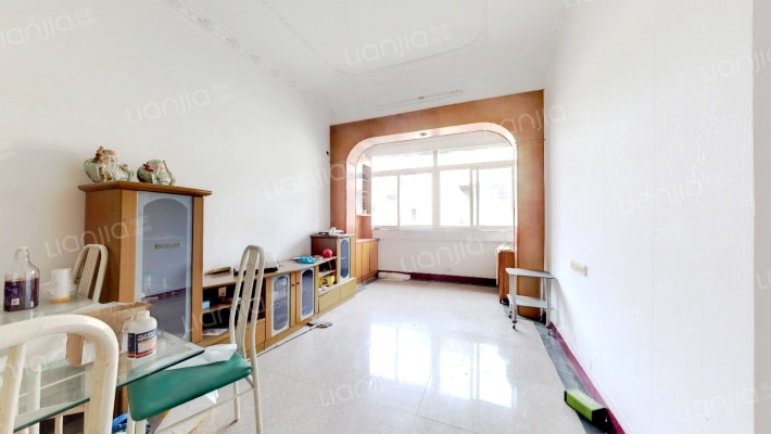 后九万方一村18号二手房实景图