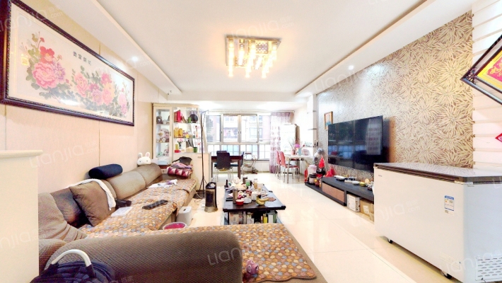 嘉茵苑二手房实景图