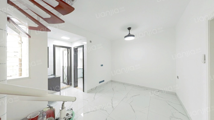 涵光路二手房实景图