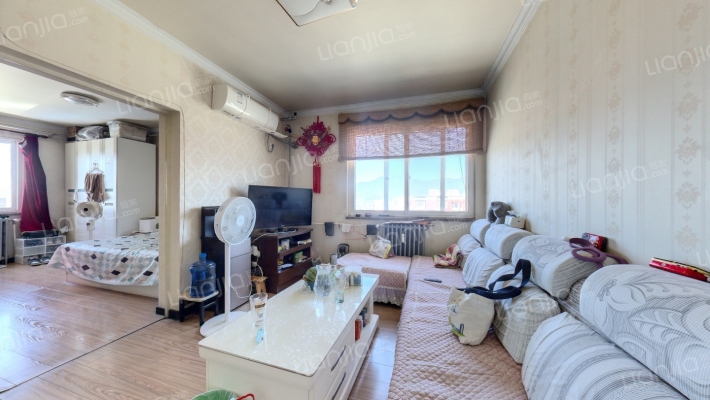 兴房东里社区二手房实景图