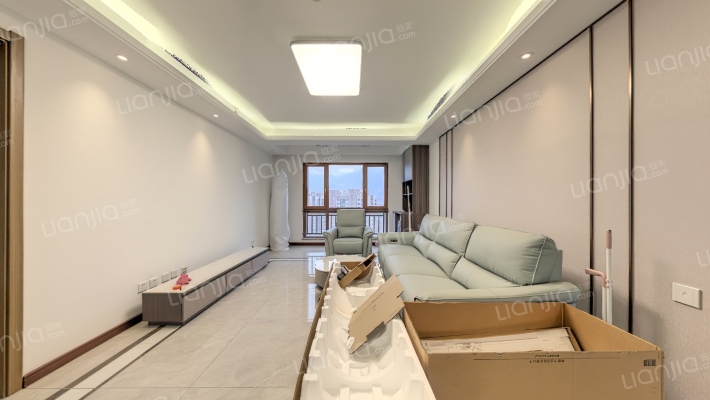 天朗·悦玺台二手房实景图