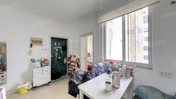 颐河绿苑二手房实景图