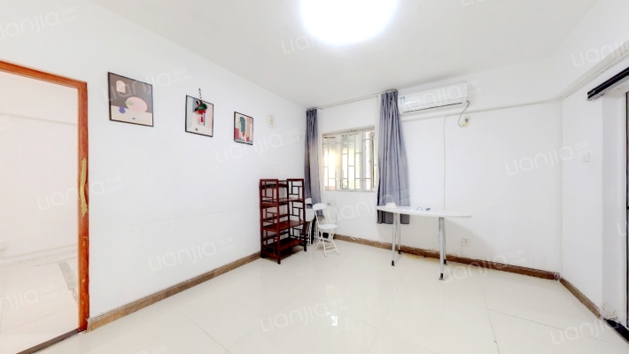 明华广场二手房实景图