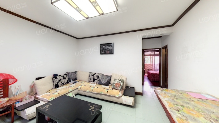 郁金香花苑二手房实景图