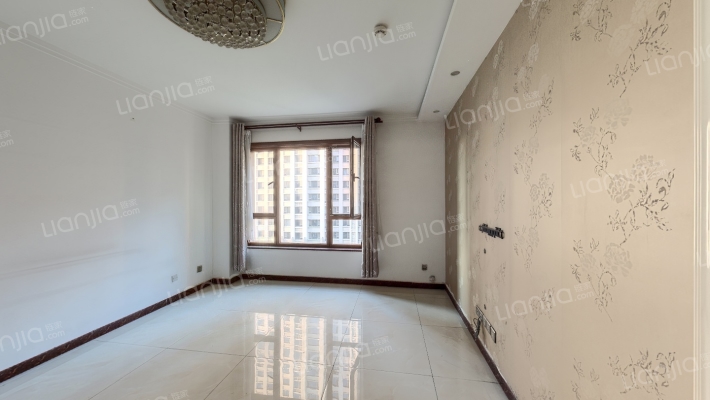 莱芜世纪城二手房实景图