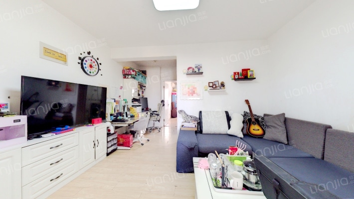 湖畔雅居一期二手房实景图