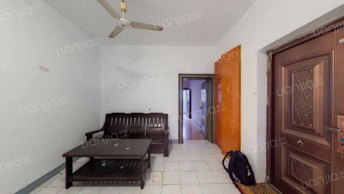 荣昌新苑住宅区二手房实景图