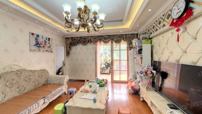 中航翡翠城三期二组团二手房实景图