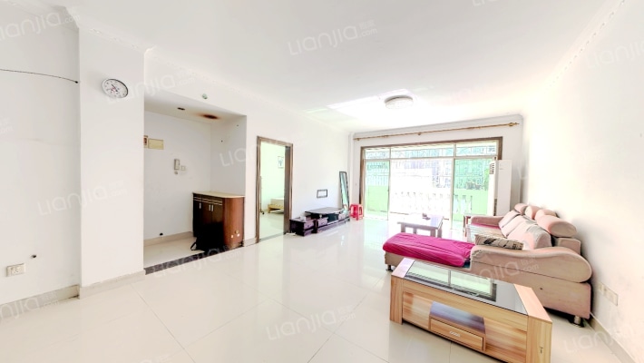 万龙综合楼二手房实景图