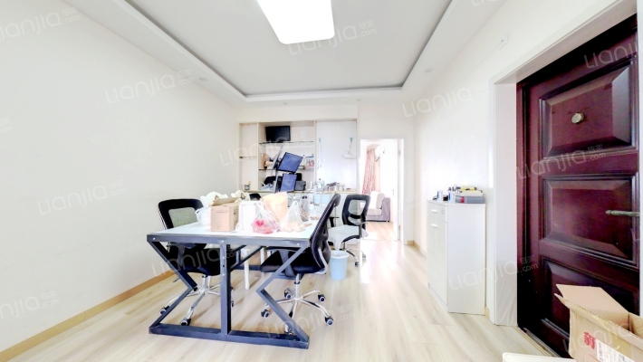 大树根二手房实景图