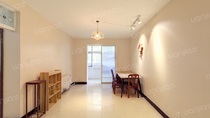 鑫泰家园二手房实景图