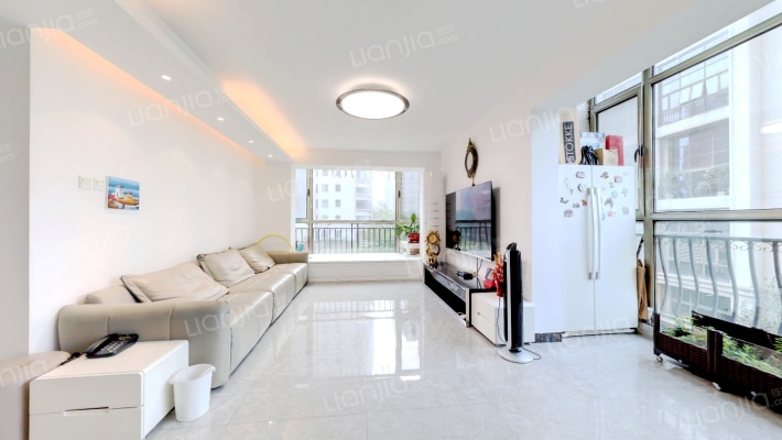 天鹅湾南区二手房实景图