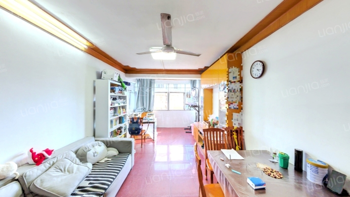 公教村二手房实景图