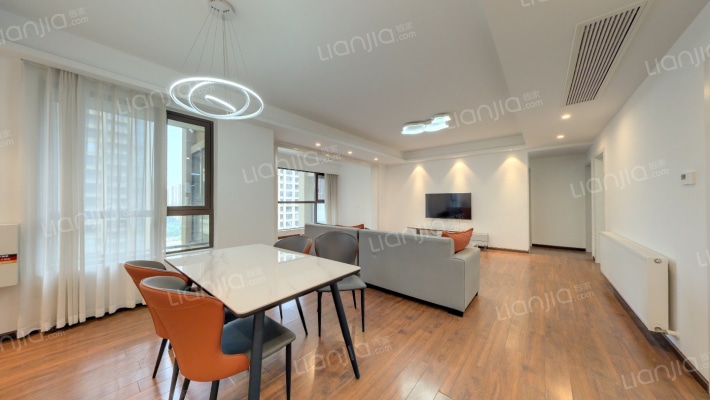 南湖国际中心二手房实景图